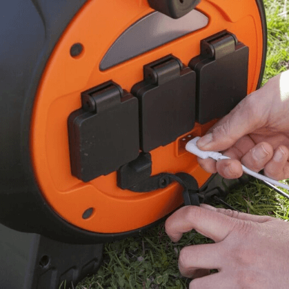 Mains Hook Up Mains Hook Up